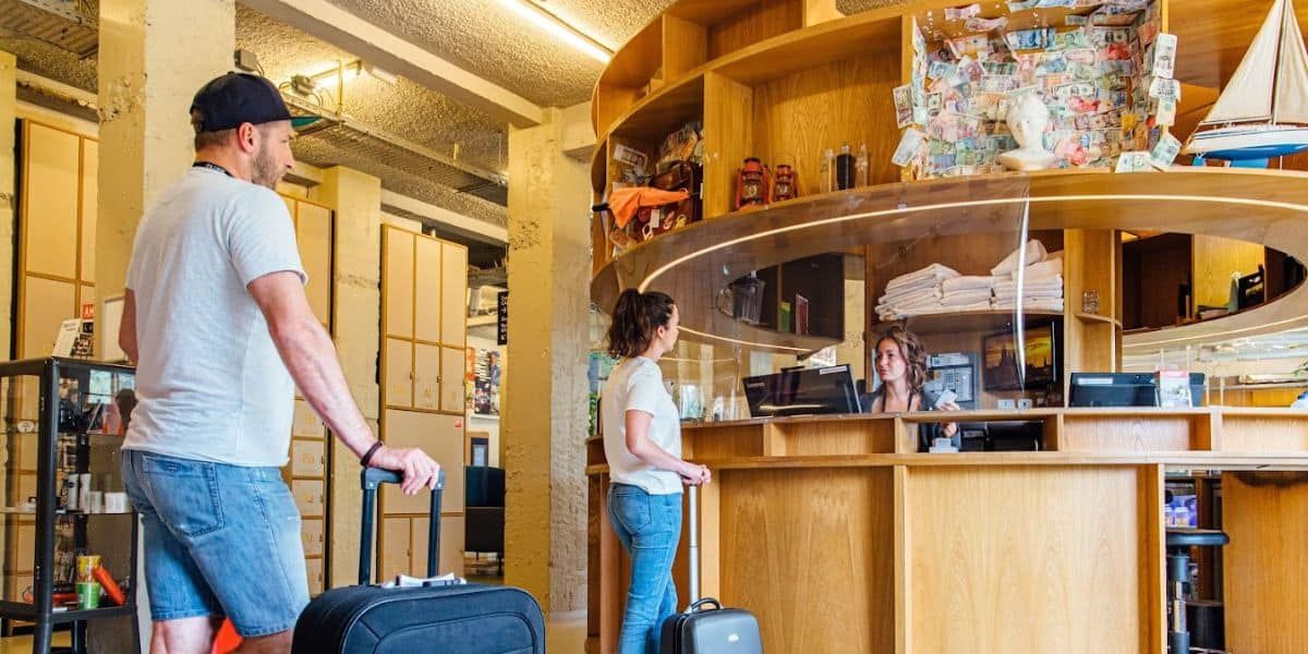 helpful staff at clinknoord hostel in amsterdam