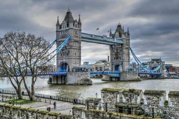 Tower Bridge, London.