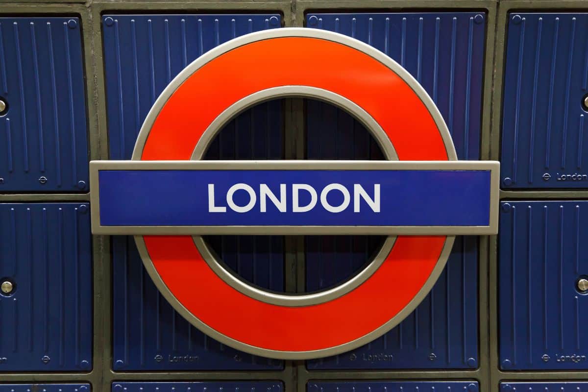 london underground sign