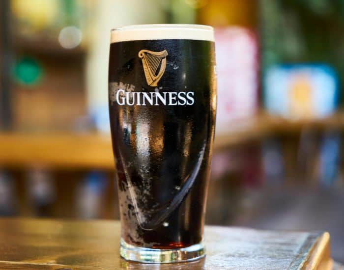 A glass of guiness