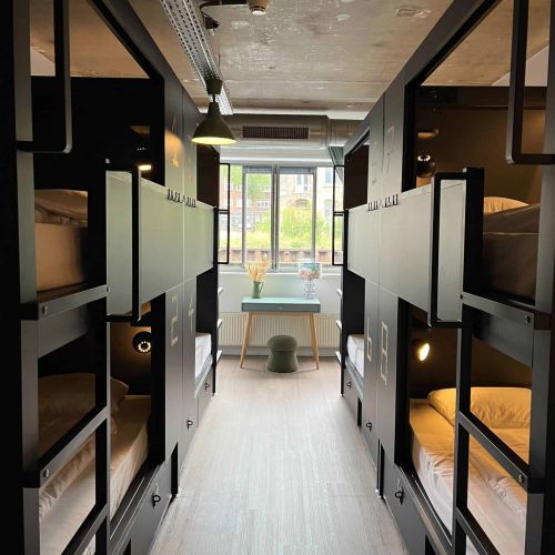 ClinkMama 8 Bed dorm with canal view